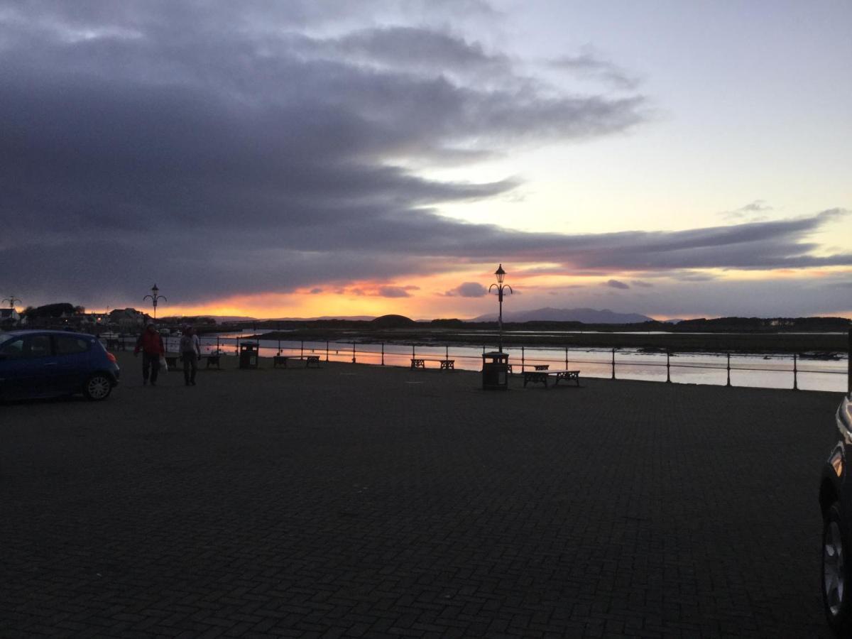 Harbourlights Accomodation アーヴァイン エクステリア 写真